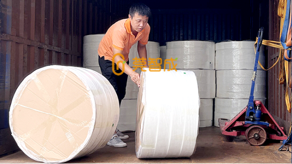 模切廠為什么會(huì)選擇我們的吸油棉