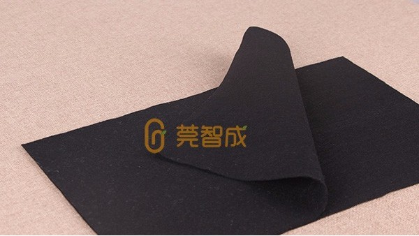 黑色針刺無(wú)紡布-一位超級(jí)爽快的客戶