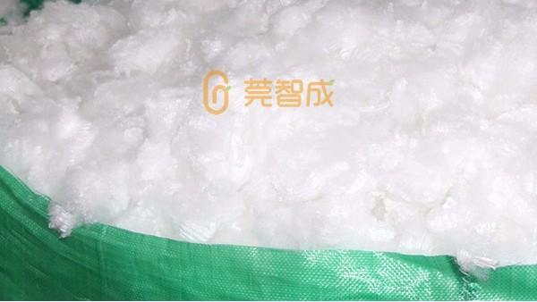 全球紡織事：原料弱勢(shì)運(yùn)行，滌綸產(chǎn)銷下滑
