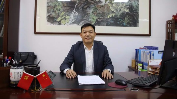 專(zhuān)訪(fǎng)廣東省海南商會(huì)副會(huì)長(zhǎng)吳川鴻：堅(jiān)持創(chuàng)新與學(xué)習(xí)，打造全球無(wú)紡布領(lǐng)域優(yōu)秀企業(yè)